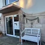 Litzi's Schwarzwald Mit Kamin 아파트